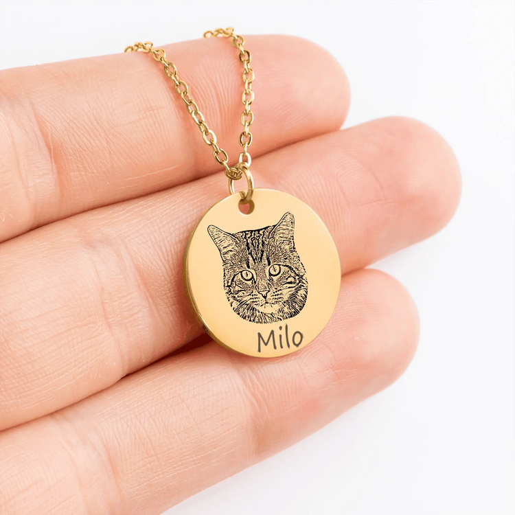 Halskette_Hundeportrait_Hand